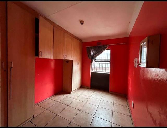 9 BEDROOM HOUSE FOR SALE IN TEDSTONEVILLE